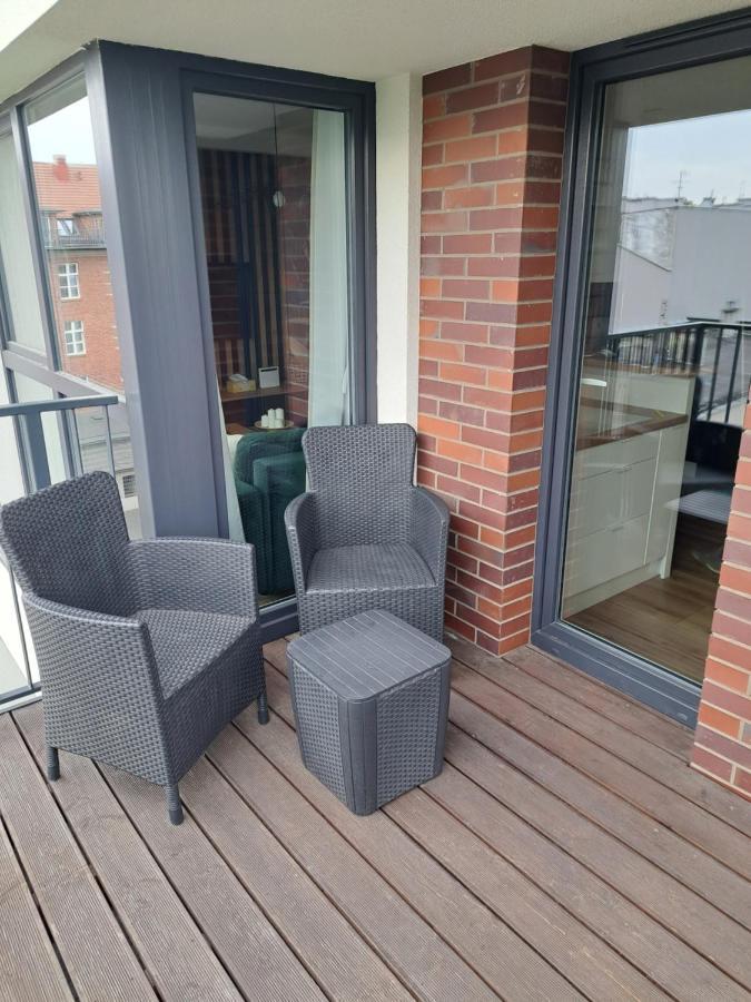 Apartament Krolowej Bony- Z Garazem Centrum Gliwic Гливице Екстериор снимка